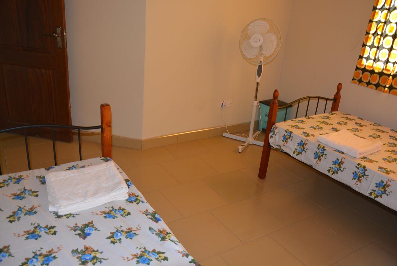 The Accra Backpackers Hostel Esterno foto
