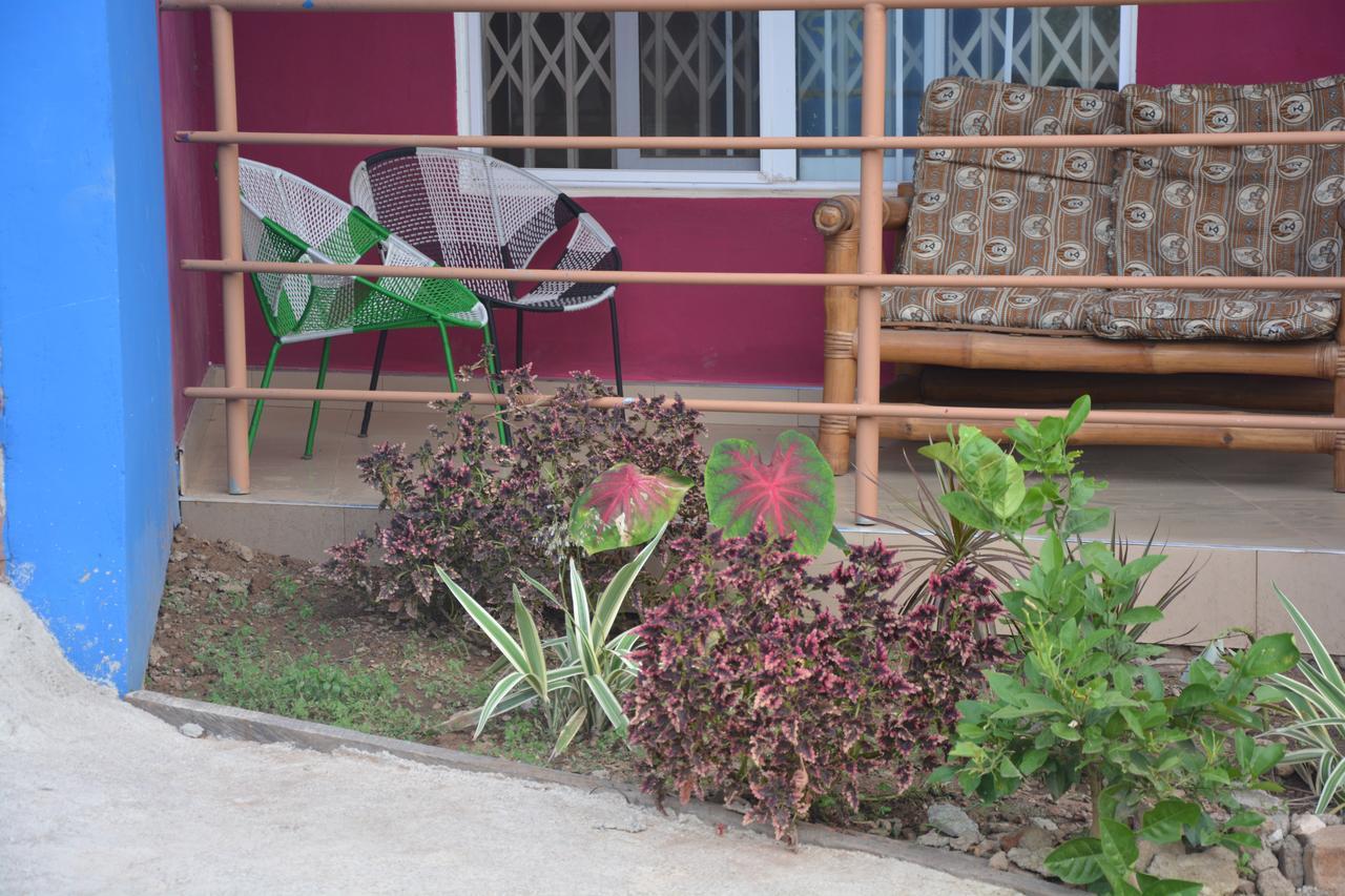 The Accra Backpackers Hostel Esterno foto