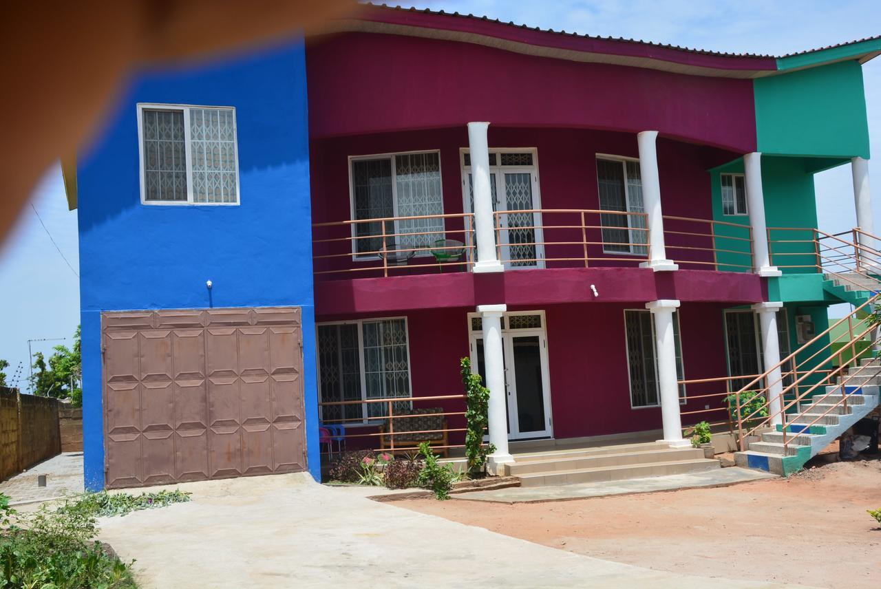 The Accra Backpackers Hostel Esterno foto