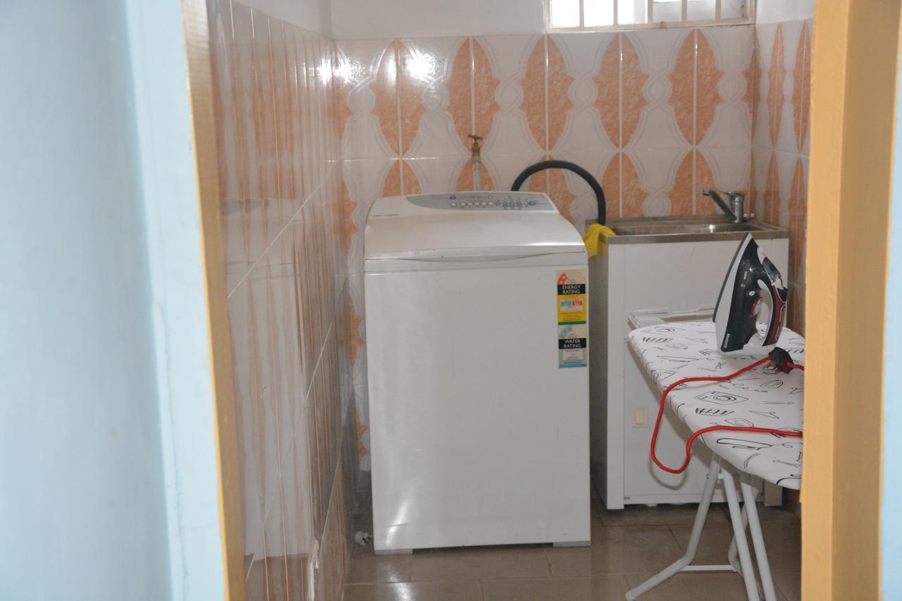 The Accra Backpackers Hostel Esterno foto