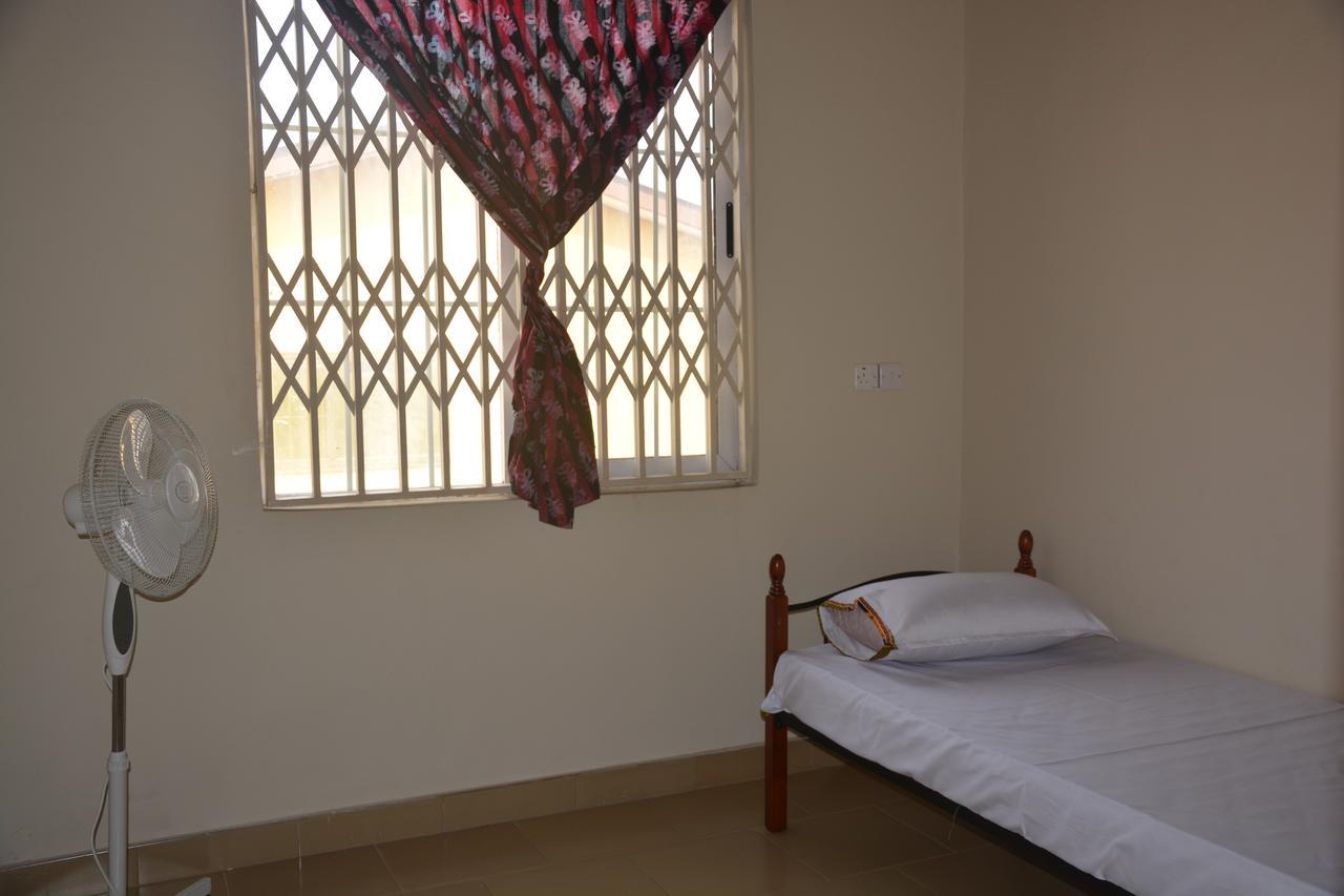 The Accra Backpackers Hostel Esterno foto